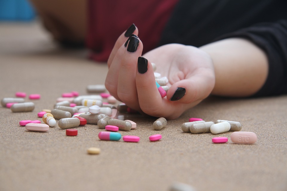 5 Main Activities to Combat Temporary Depression Without Medication pill